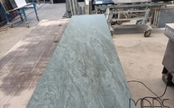 Produktion - Tannoti Velvet Green Marmor Abdeckplatte in 2 cm