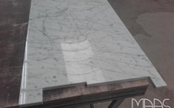Produktion - Marmor Fensterbänke Bianco Carrara C mit Ausklinkungen