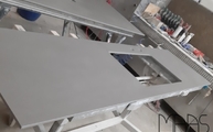Produktion - Cement Neolith Arbeitsplatte mit Ausschnitt