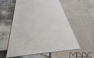 Produktion - Quadratische Chianca di Ostuni Infinity Arbeitsplatte