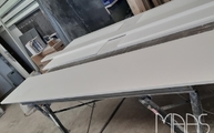 Produktion - Suede Iconic White Silestone Arbeitsplatte