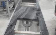 Produktion - Granit Arbeitsplatte Agatha mit zwei Ausschnitten