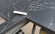 Produktion - Elegant Black Marazzi Arbeitsplatten