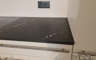Elegant Black Marazzi Arbeitsplatte in 2,0 cm Stärke