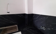 Elegant Black Marazzi Rückwände in Frankfurt am Main montiert