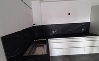 Elegant Black Marazzi Arbeitsplatten und Rückwände in 2 cm