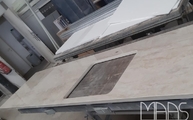 Produktion - Ausschnitt in der Dekton Arbeitsplatte Arga