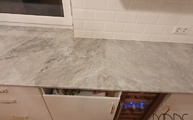 Bianco Carrara CD Marmor Arbeitsplatte in 2,0 cm Stärke