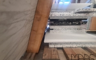 Lieferung der Marmor Tischplatten Bianco Gioia Venatino und Marinace Nero in Hamburg