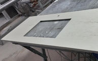 Produktion - Dekton Waschtisch Danae mit Ausschnitt