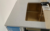 Unterbauspüle in der Blanco Maple Silestone Arbeitsplatte 