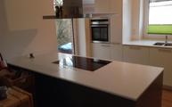 Montierte Caesarstone Arbeitsplatte