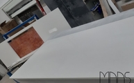 Produktion - 4600 Royal Snow Caesarstone Arbeitsplatten in 2 cm