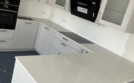 4600 Royal Snow Caesarstone Arbeitsplatten in Hanau montiert