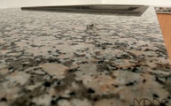 Polierte Granit Arbeitsplatten aus dem Material Mondariz