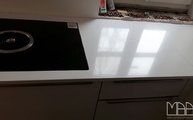 Polierte Silestone White Storm Arbeitsplatten