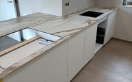 Montage der Macchia Vecchia Level Keramik Arbeitsplatte