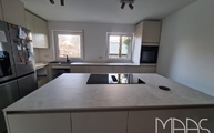 Küche in Heilbronn mit Ars Beige Porcelanosa Arbeitsplatten