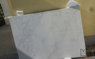Marmor Bianco Carrara mit polierter Oberfläche