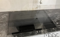 Black Forest Granit Arbeitsplatte mit Ceranfeld