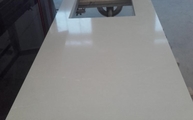 Produktion - Silestone Arbeitsplatte Desert Silver mit Ausschnitt