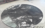 Produktion - Granit Tischplatte Belvedere mit 110 cm Durchmesser