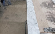 Lieferung der Bianco Carrara C Marmor Fensterbänke in Köln