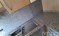 Bianco Sardo Granit Arbeitsplatte mit Edelstahlspüle