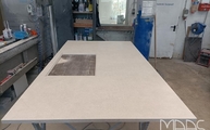 Produktion - Trani Ivory CTX - Basic Keramik Arbeitsplatte für die Kücheninsel