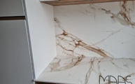 Calacatta Gold Porcelanosa Arbeitsplatten und Rückwände in Köln montiert