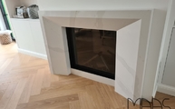 Montage der Eternal Calacatta Gold Silestone Kaminabdeckplatte in Köln montiert
