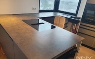 IKEA Küche in Köln mit Iron Moss Neolith Arbeitsplatten