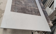 Produktion - Ausschnitt in der Kovik Dekton Arbeitsplatte