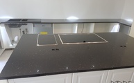 IKEA Küche in Köln mit Negro Stellar Silestone Arbeitsplatten