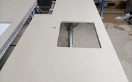 Produktion - Ausklinkungen in der Sasea Dekton Arbeitsplatte