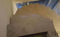 Marmor Treppen in Köln geliefert und montiert