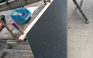 Produktion - Granit Treppen Jussy Black mit Schrägschnitten