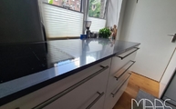 IKEA Küche mit Marengo Silestone Arbeitsplatte