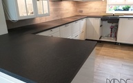 Nero Assoluto India Granit Küchenarbeitsplatten in Köln montiert