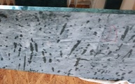 Verde Forest Marmor Arbeitsplatten mit polierter Oberfläche und 3,0 cm Plattenstärke