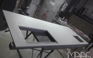 Produktion - Ausschnitte in der  Ardesia Bianco Laminam Arbeitsplatte