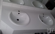 Silestone Waschtischplatte Blanco Zeus Extreme mit zwei Keramikwaschbecken