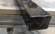 Produktion - Polierte Granit Wischleiste Tan Brown