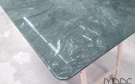 Produktion - Polierte Verde Forest Marmor Tischplatte