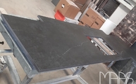 Produktion - Ausklinkungen in der Laos Dekton Arbeitsplatte