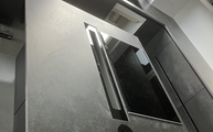 Kücheninsel mit Laos Dekton Arbeitsplatte