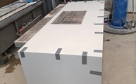 Produktion -  4011 Coldburst Concrete Caesarstone Arbeitsplatte und Seitenwangen
