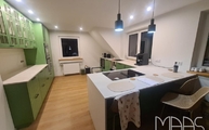 Küche in Monschau mit 4001 Fresh Concrete Caesarstone Arbeitsplatten