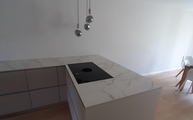 Halbinsel mit Entzo Dekton Arbeitsplatte