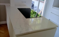 Polierte Ethereal Dusk Silestone Arbeitsplatte